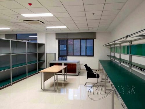 浙江鋁型材廠家生產(chǎn)的防靜電工作臺，和江蘇有什么不一樣？