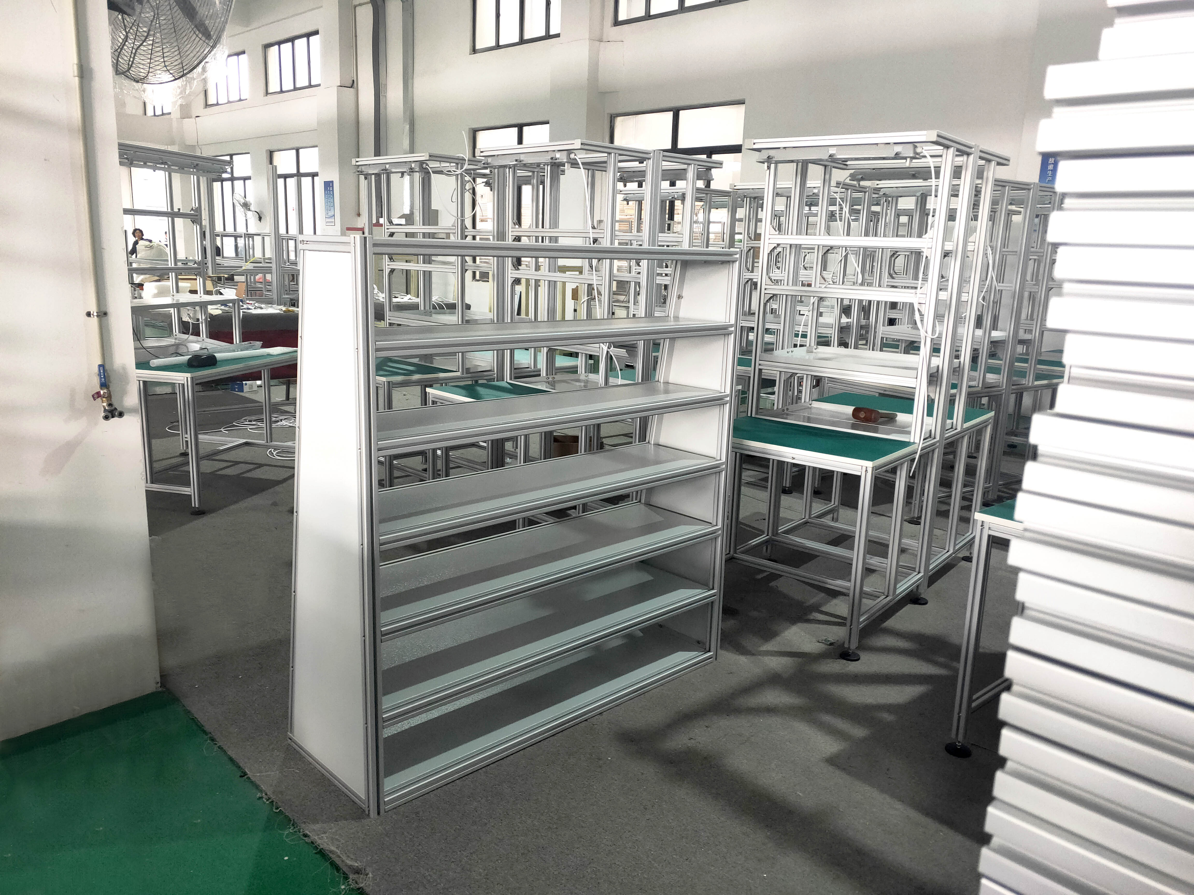 泰州鋁合金框架廠家，用8080型材搭建哪類框架？